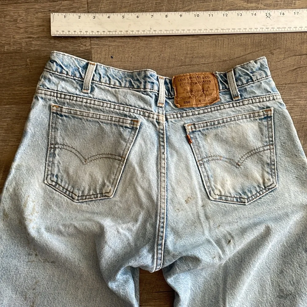 Vintage Levi's women's 34x32" - Picture 9 of 14